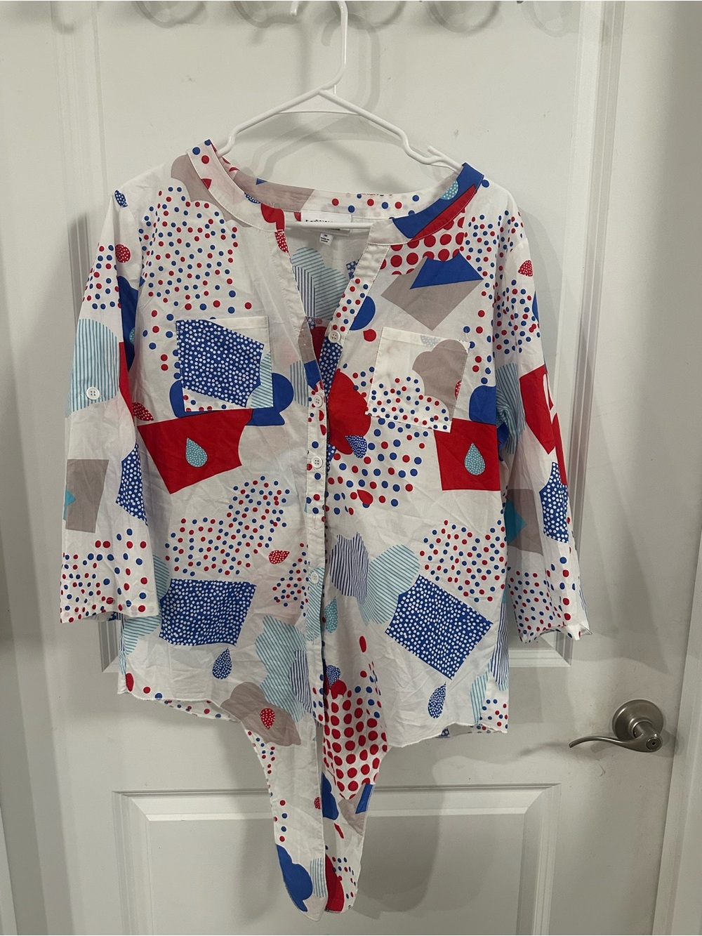 Source Unknown White Multicolor Patterned Button-Front Top